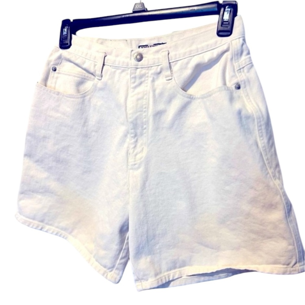 Memphis Denim Off White Cotton Shorts with Four Pockets.  Size 11/12.